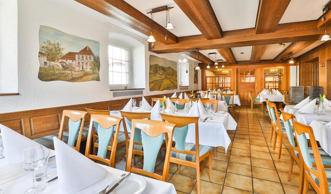 Hotel-Gasthaus "Krone" Boetzingen Εξωτερικό φωτογραφία
