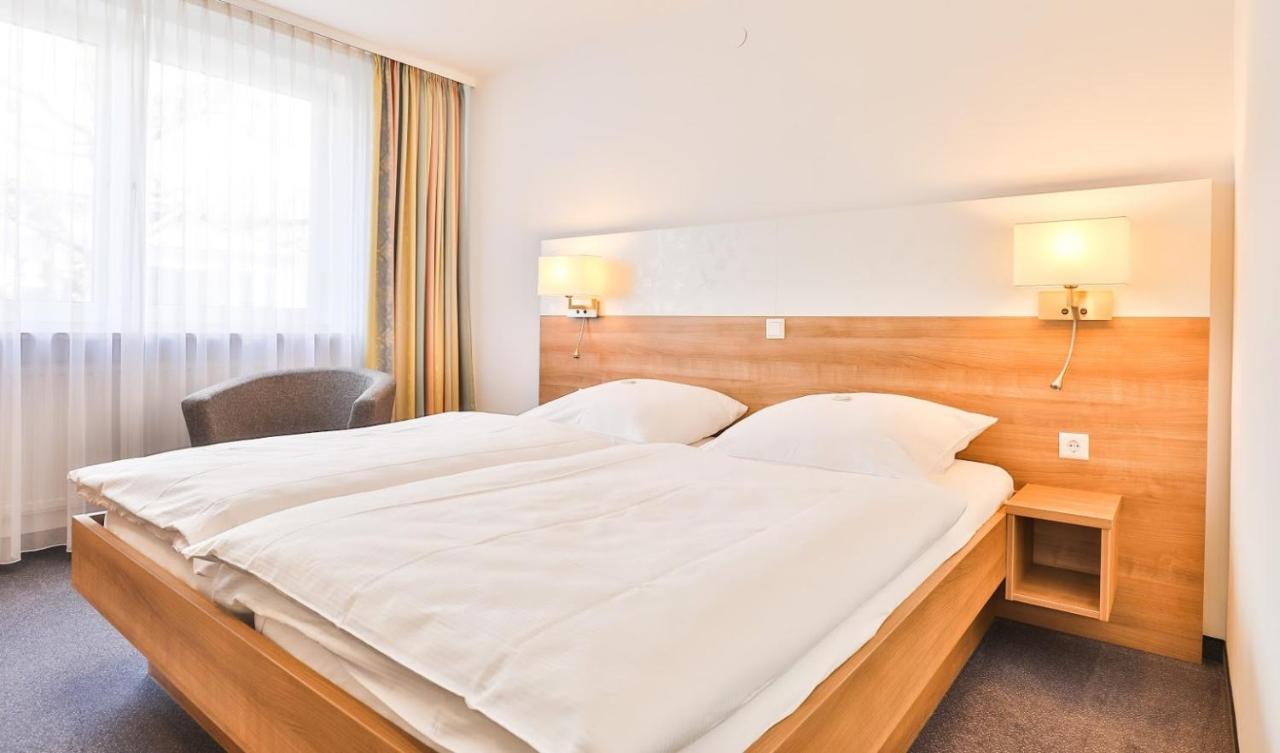 Hotel-Gasthaus "Krone" Boetzingen Εξωτερικό φωτογραφία